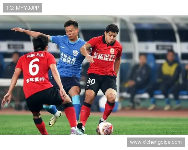 湘潭队足球奋勇拼搏再创辉煌激发城市体育激情与团队精神 湘潭队足球奋勇拼搏再创辉煌激发城市体育激情与团队精神