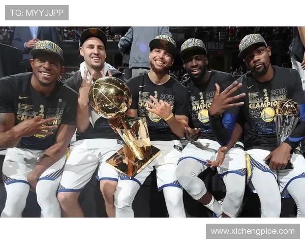 保罗乔治率队再度崛起展现攻防两端统治力引领球队冲击总冠军