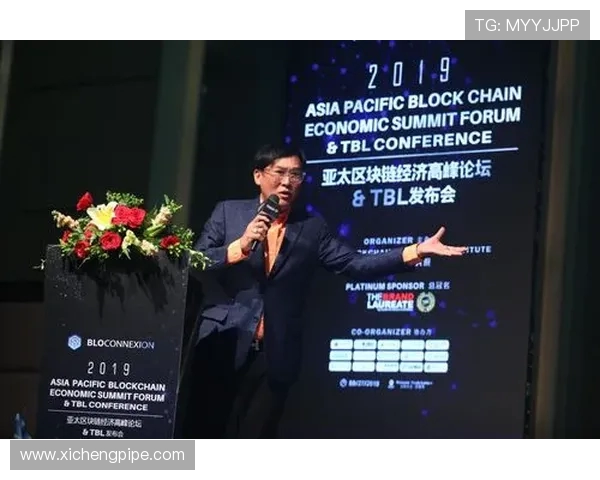 足球世界的新变革:技术革新与战术演变如何塑造未来竞技格局 足球世界的新变革:技术革新与战术演变如何塑造未来竞技格局