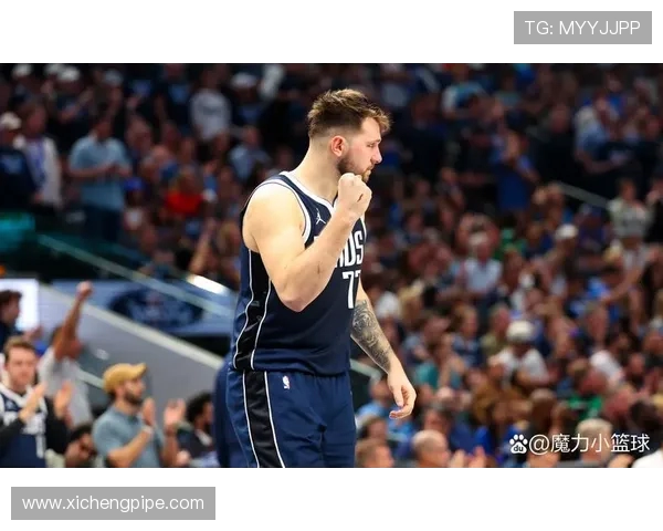 东契奇狂砍73分刷新现役最高分独行侠击败太阳终结其11连胜