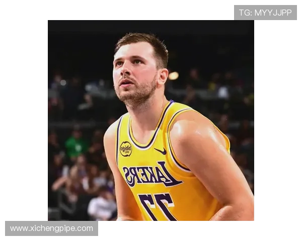 勇士与湖人精彩对决直播视频回顾与赛后分析 勇士与湖人精彩对决直播视频回顾与赛后分析